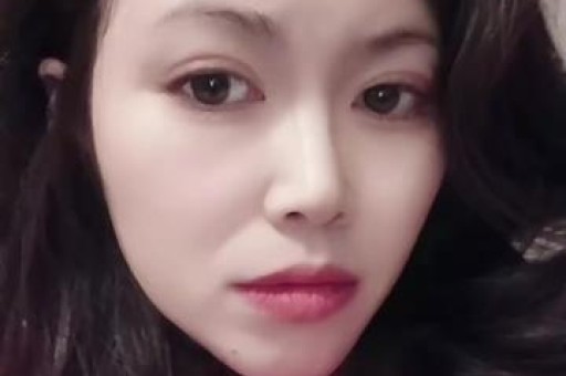 小红书被约谈赵露思冲上热搜在小红书上霸榜神一样的存在