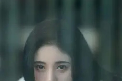 李佳琦直播间方面回应：李佳琦未婚、不退休“退出直播事业”为误读